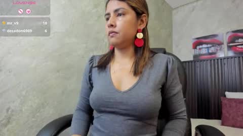 Scarlet online show from 11-27-25, 01:57