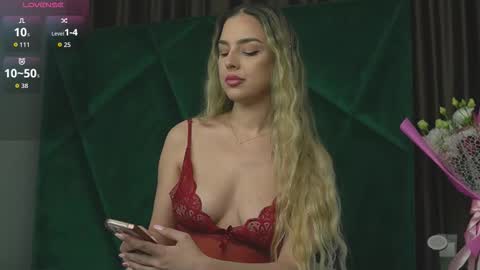 Scarlet online show from 09-08-25, 07:13