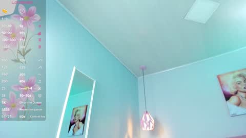 Scarlet  online show from 01-17-25, 10:44