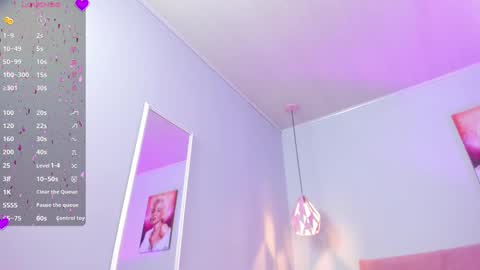 Scarlet  online show from 02-17-25, 07:26