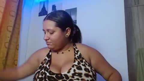 Snapshot of scarleth_69_ chatting on 07-13-26, 04:54 scarleth_69_ online show from 07-13-26, 04:54