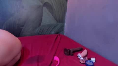 Snapshot of scarleth_blonde chatting on 02-01-25, 03:08 SCARLETH online show from 02-01-25, 03:08