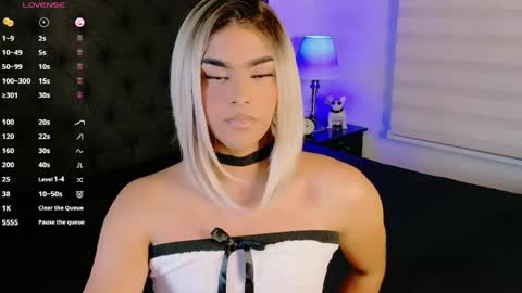 Snapshot of scarleth_sweety chatting on 05-20-26, 12:06 scarleth_sweety online show from 05-20-26, 12:06