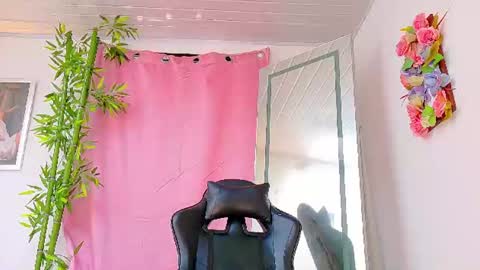 Denis online show from 06-19-26, 03:27