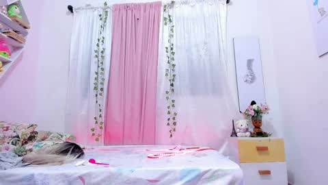 Scarletliz online show from 03-12-25, 12:04