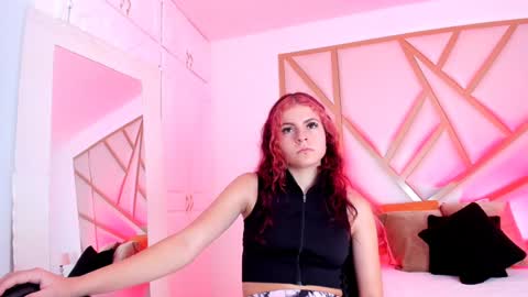 Scarlet online show from 01-21-25, 01:32