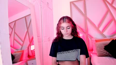 Scarlet online show from 02-01-25, 12:58