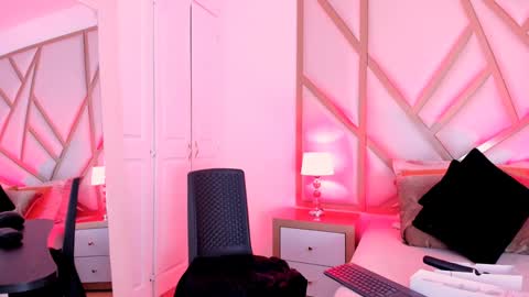 Scarlet online show from 02-03-25, 02:55