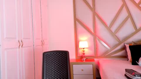 Scarlet online show from 02-21-25, 02:06