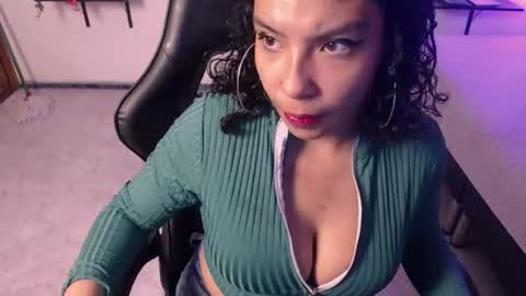 scarletqueen_bj online show from 06-12-26, 12:26