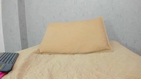 Scarlett 3 online show from 01-07-26, 03:09