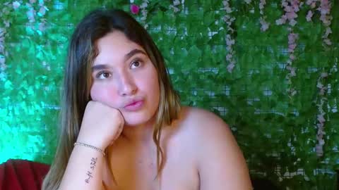 Scarlett Hot online show from 01-20-25, 05:27