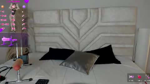 Scarlett  online show from 07-31-26, 04:45