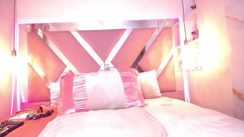 Scarlett online show from 03-04-26, 03:23