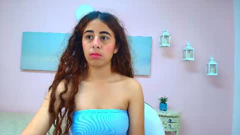 Snapshot of scarlett_clyde chatting on 06-13-26, 12:14 Scarlett online show from 06-13-26, 12:14