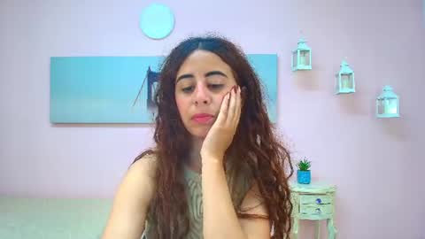 Snapshot of scarlett_clyde chatting on 06-15-26, 01:46 Scarlett online show from 06-15-26, 01:46