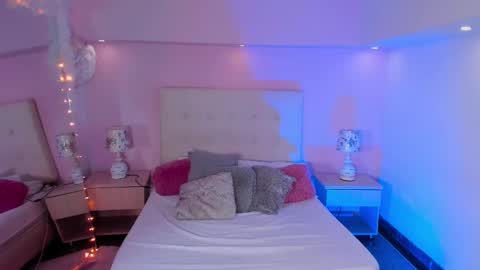 Scarlett  online show from 03-04-25, 01:45