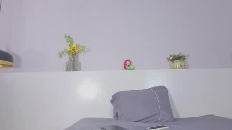 Scarlett  online show from 12-05-25, 01:03