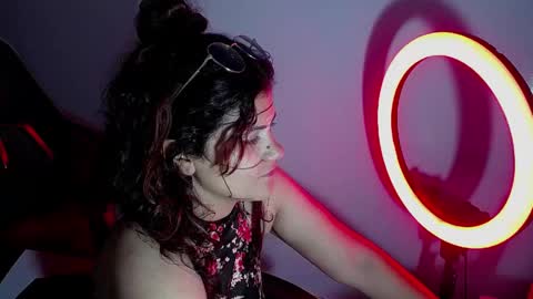 Snapshot of scarlett_jhonson_ch chatting on 04-29-26, 05:30 scarlett_jhonson_ch online show from 04-29-26, 05:30