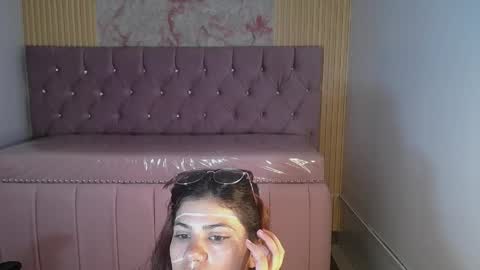 Snapshot of scarlett_jhonson_ch chatting on 04-30-26, 01:50 scarlett_jhonson_ch online show from 04-30-26, 01:50
