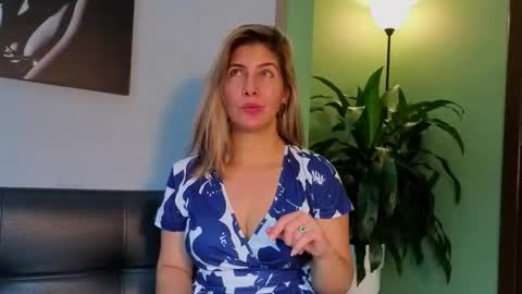 Scarlett online show from 02-26-26, 03:33