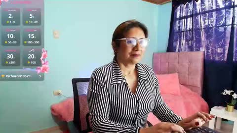 Snapshot of scarlett_mystic chatting on 10-07-25, 01:30 Scarlett online show from 10-07-25, 01:30