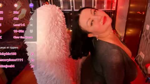 Snapshot of scarlett_ohara_1861 chatting on 12-06-24, 09:24 Scarlett online show from 12-06-24, 09:24