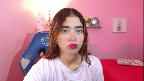 Scarlett 3 online show from 01-08-26, 01:02