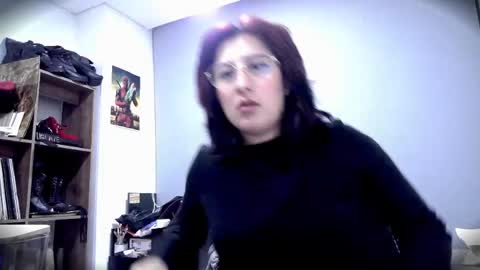 Snapshot of scarlett_sen chatting on 05-20-26, 03:07 Mistress Scarlett online show from 05-20-26, 03:07