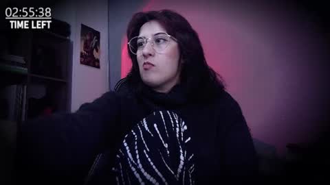 Snapshot of scarlett_sen chatting on 06-17-26, 03:02 Mistress Scarlett online show from 06-17-26, 03:02