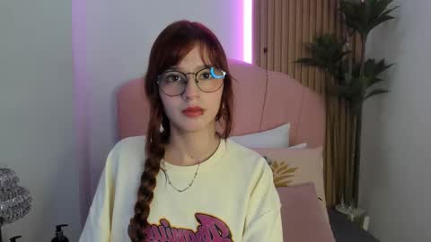 scarlett smith 3 online show from 12-20-25, 03:02