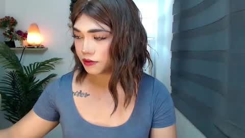    online show from 12-05-25, 10:57