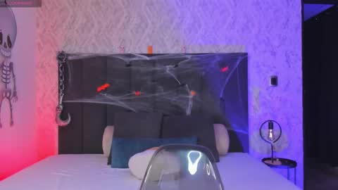 Scarlett online show from 10-27-25, 04:49