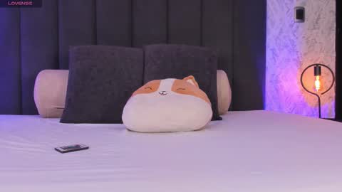 Scarlett online show from 02-13-26, 04:52