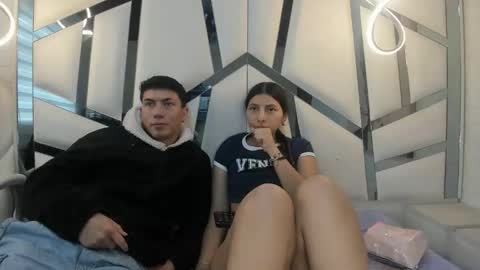 Scarlett and Lucas online show from 03-05-26, 12:23