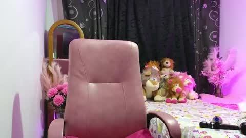 Scarlette online show from 12-25-24, 11:53