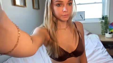 Scarlett online show from 07-02-26, 01:17