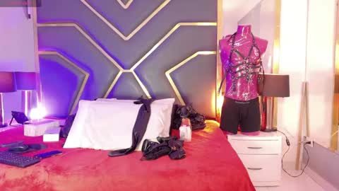 Scarlett Hot online show from 04-18-26, 12:20