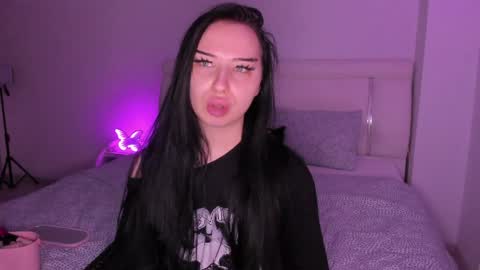 Snapshot of scarlettjakobs chatting on 05-20-26, 02:51 scarlettjakobs online show from 05-20-26, 02:51
