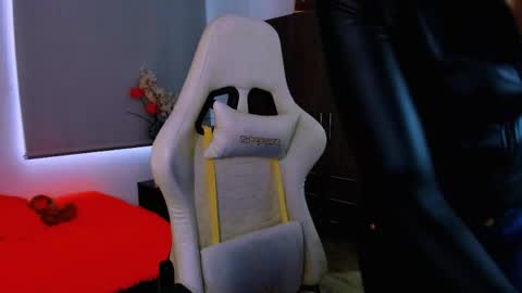 Scarlett online show from 06-08-26, 09:04