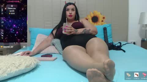 Snapshot of scarlettmyxx chatting on 06-02-26, 10:34 Queen Scarlett online show from 06-02-26, 10:34