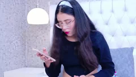 Scarlett Petrova online show from 12-03-25, 11:30