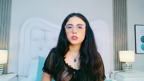 Scarlett Petrova online show from 04-20-26, 11:35