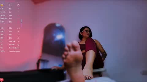 Danna online show from 02-16-26, 06:15