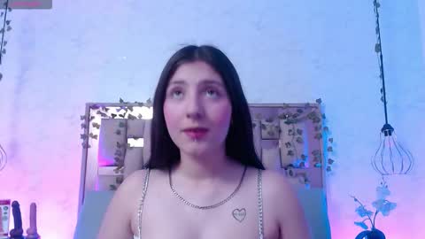 Scarlet online show from 10-04-25, 11:52