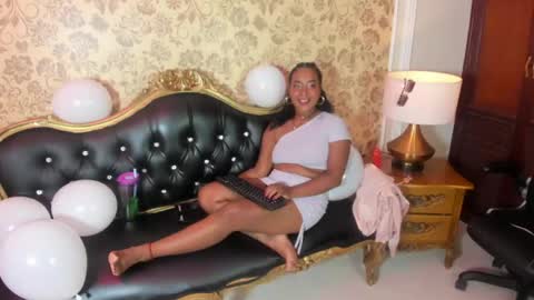 scarletttoush online show from 05-22-26, 04:41