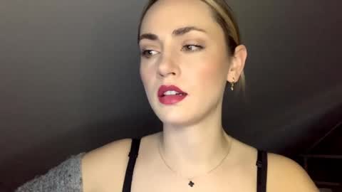 ScarlettxBlonde online show from 05-21-26, 06:31