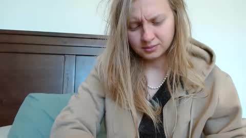 ScarTit Bernhard online show from 03-02-25, 06:08