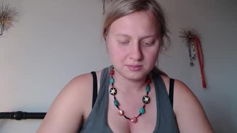 Snapshot of scartit chatting on 05-07-26, 02:06 ScarTit Bernhard online show from 05-07-26, 02:06