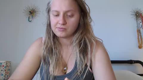Snapshot of scartit chatting on 05-22-26, 09:20 ScarTit Bernhard online show from 05-22-26, 09:20